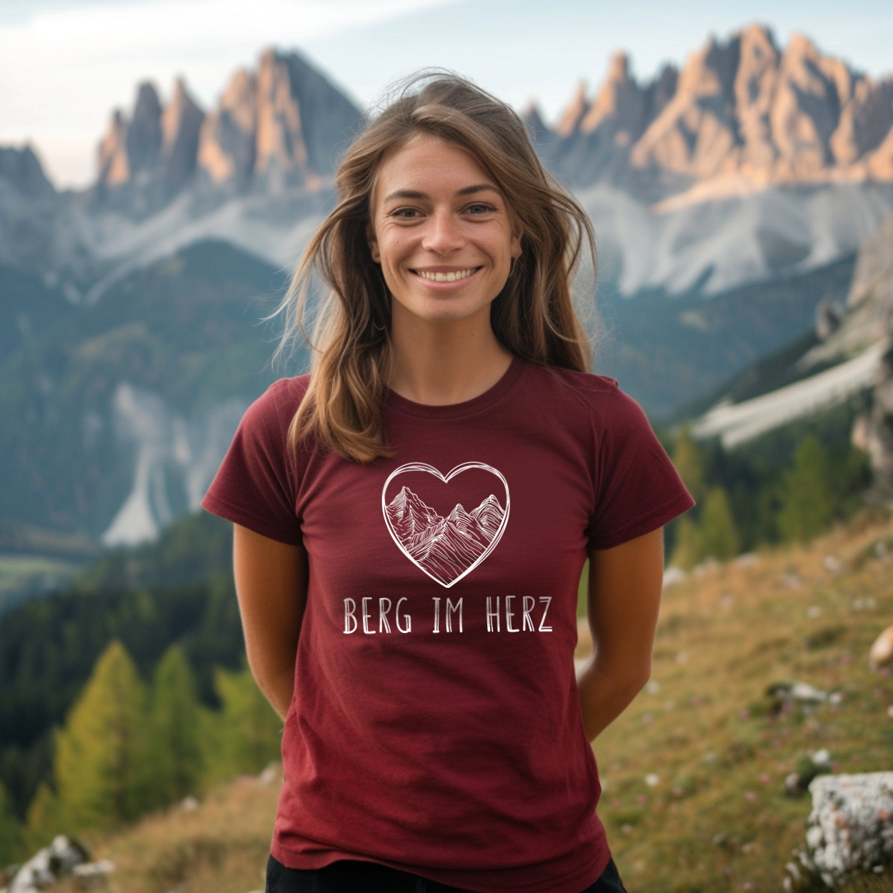 Berg im Herz Frauen Shirt mit Bergmotiv, Produktansicht